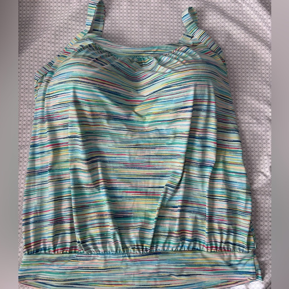 NWOT Lands’ End tankini top